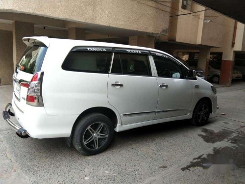 Toyota Innova 2.0 G 8 STR BS-IV, 2015, MT in Patna 