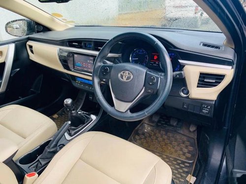 Used Toyota Corolla Altis 2014 MT for sale in Mumbai 