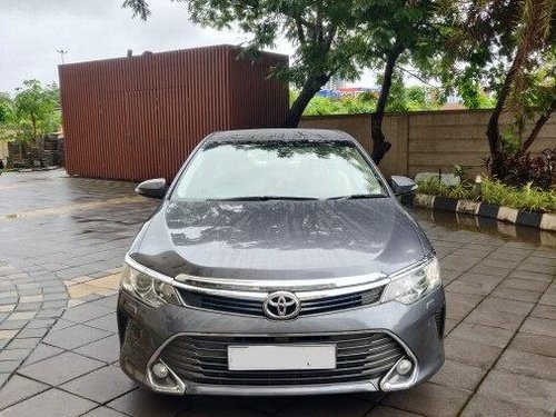 Used Toyota Camry 2016 AT for sale in Thane