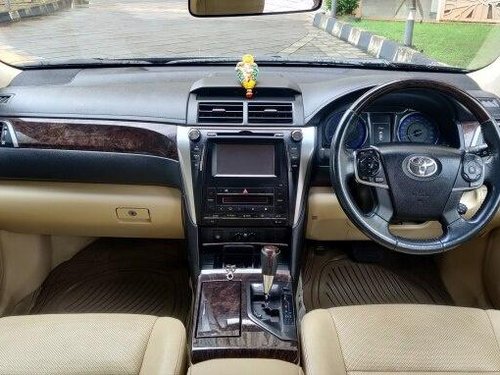 Used Toyota Camry 2016 AT for sale in Thane