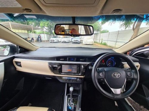 Toyota Corolla Altis 1.8 G 2016 AT for sale in Ahmedabad 