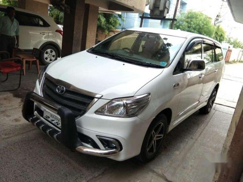 Toyota Innova 2.0 G 8 STR BS-IV, 2015, MT in Patna 