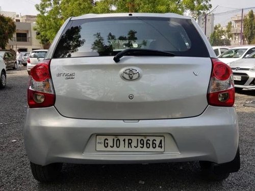 Toyota Etios Liva 1.2 V 2015 MT for sale in Ahmedabad 