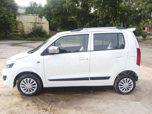 Used 2014 Maruti Suzuki Wagon R VXi MT for sale in Kanpur 