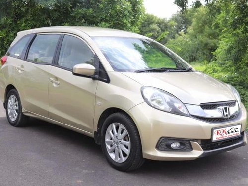 Honda Mobilio V Option i-DTEC 2014 MT in Ahmedabad 