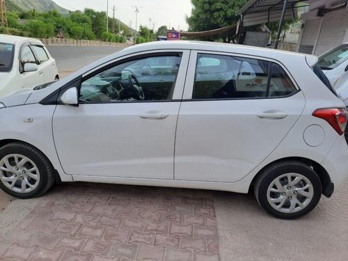 Hyundai Grand i10 Sportz 2017 MT for sale in Ajmer 