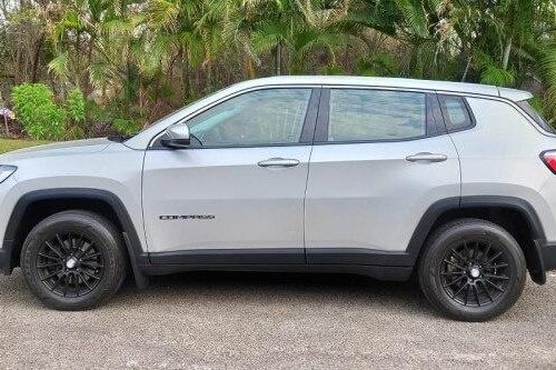 Used Jeep Compass 2.0 Sport 2017 MT for sale in Hyderabad 