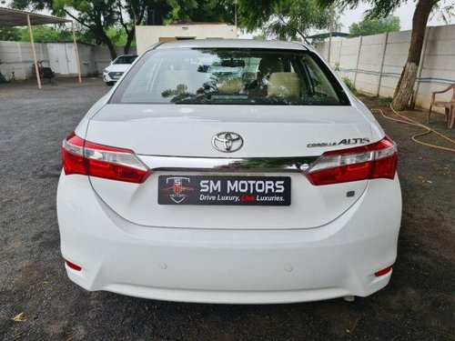 Toyota Corolla Altis 1.8 G 2016 AT for sale in Ahmedabad 