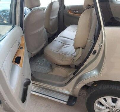 2010 Toyota Innova 2004-2011 MT for sale in Hyderabad