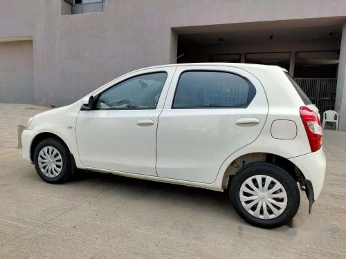 Toyota Etios Liva G 2016 MT for sale in Ahmedabad