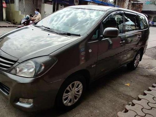 Toyota Innova 2.5 G4 7 STR, 2009, Diesel MT in Mumbai