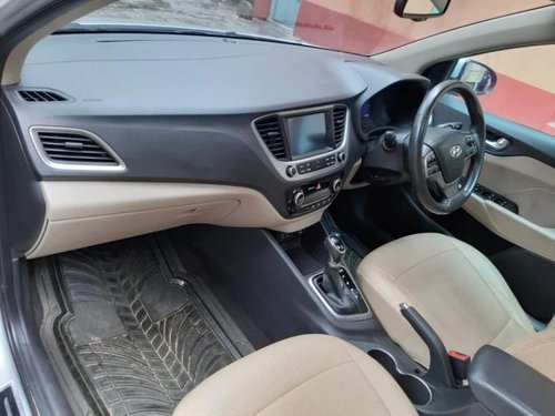 Used 2018 Hyundai Verna CRDi AT for sale in Kolkata