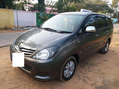 2011 Toyota Innova 2.5 VX 8 STR MT for sale in Hyderabad