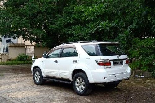 2011 Toyota Fortuner 3.0 Diesel MT for sale in Thane