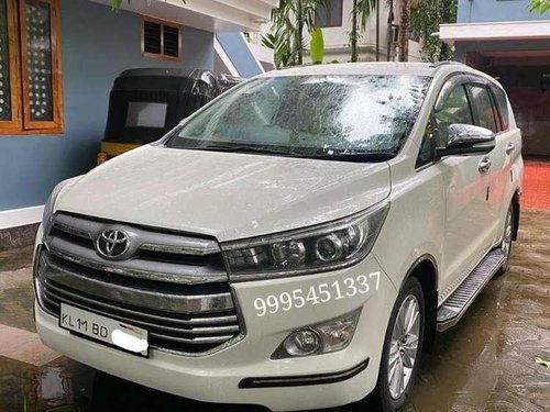 Toyota INNOVA CRYSTA 2.4 GX Manual, 2016, Diesel MT in Kozhikode