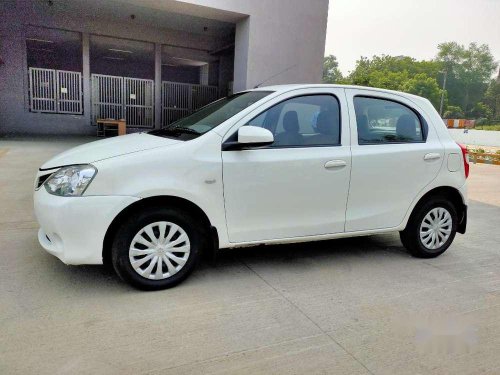 Toyota Etios Liva G 2016 MT for sale in Ahmedabad