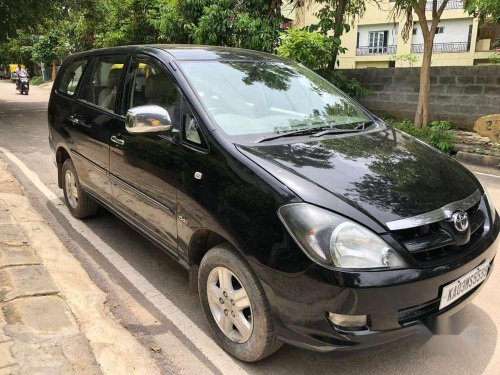 Toyota Innova 2.5 V 7 STR, 2007, Diesel MT in Nagar