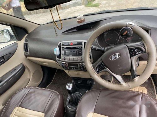 Hyundai i20 Sportz 1.2 2013 MT for sale in Dehradun