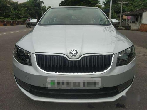 Skoda Octavia Elegance 2.0 TDI CR Automatic, 2015, Diesel AT in Visakhapatnam