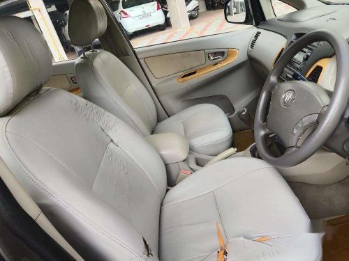 Used 2009 Toyota Innova MT for sale in Surat