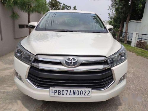 Toyota Innova Crysta 2017 MT for sale in Ludhiana