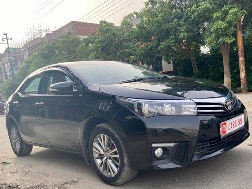 Toyota Corolla Altis 1.8 VL CVT 2016 AT for sale in Noida