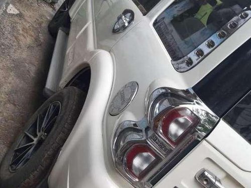 Mahindra Scorpio S4 Plus 2016 MT for sale in Kolkata