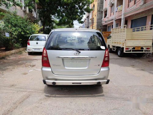 Toyota Innova 2.5 V 8 STR, 2007, Diesel MT in Hyderabad