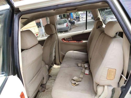 Toyota Innova 2.5 V 8 STR, 2007, Diesel MT in Hyderabad