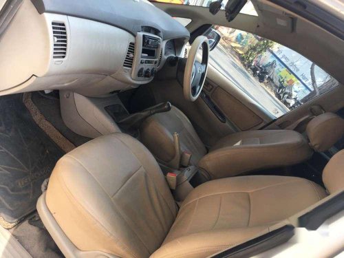 Toyota Innova 2.5 G4 7 STR, 2012, Diesel MT in Mumbai