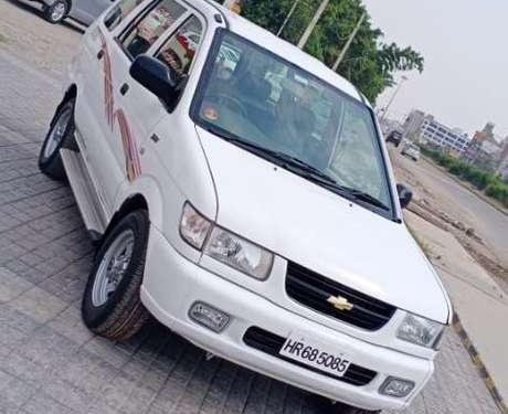 Chevrolet Tavera Elite LS - B3 10-Seater BS III, 2005, Diesel MT in Chandigarh