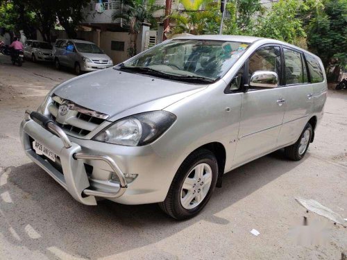 Toyota Innova 2.5 V 8 STR, 2007, Diesel MT in Hyderabad