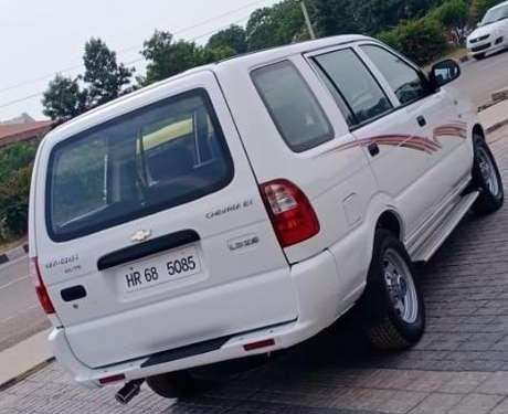 Chevrolet Tavera Elite LS - B3 10-Seater BS III, 2005, Diesel MT in Chandigarh