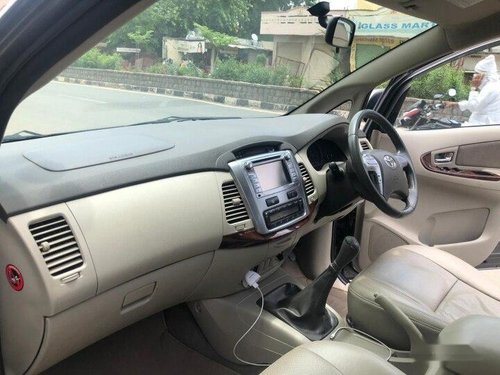 Used 2014 Toyota Innova 2004-2011 MT for sale in Hyderabad