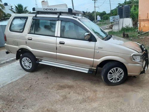 Chevrolet Tavera Neo 3 LS- 10 STR BS-IV, 2010, Diesel MT in Madurai