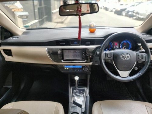 Toyota Corolla Altis 1.8 G 2016 MT for sale in Kolkata