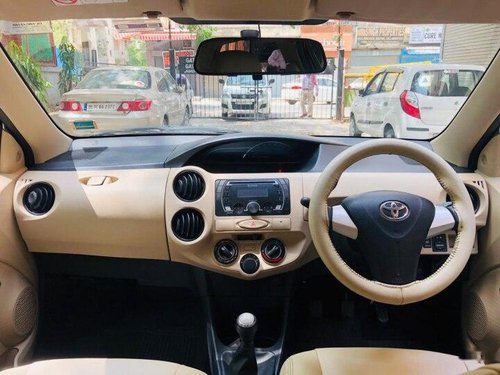 Used 2017 Toyota Etios Liva V MT for sale in New Delhi