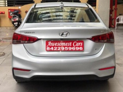 Hyundai Verna 1.6 SX VTVT 2017 MT for sale in Mumbai