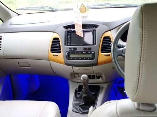 Toyota Innova 2.5 VX 8 STR 2010 MT for sale in Erode