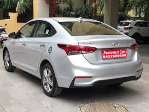 Hyundai Verna 1.6 SX VTVT 2017 MT for sale in Mumbai