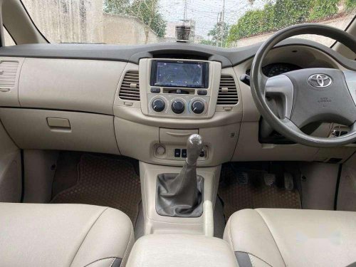 Toyota Innova 2013 MT for sale in Ludhiana
