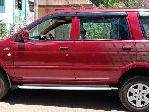 Chevrolet Tavera B2 8-Seater - BS III, 2012, Diesel MT in Dindigul