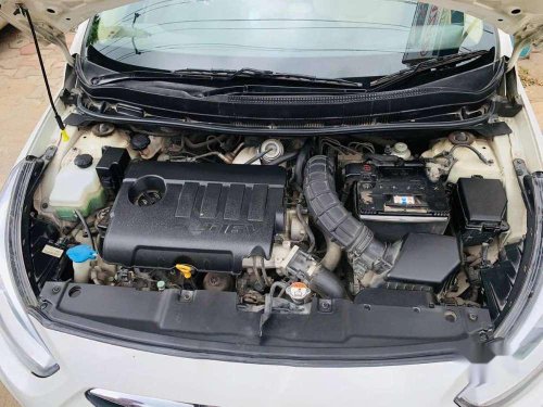 Hyundai Verna Fluidic 1.6 CRDi SX Opt, 2014, Diesel MT for sale in Visakhapatnam