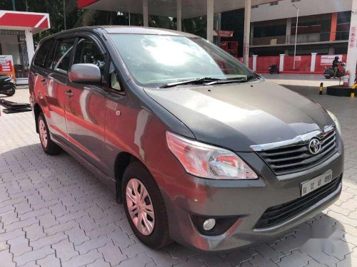 2013 Toyota Innova 2.5 GX 8 STR MT for sale in Manjeri