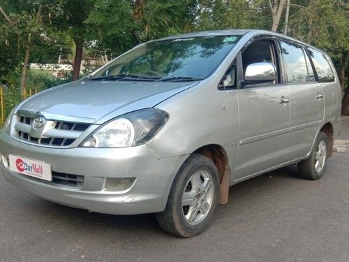 Used 2008 Toyota Innova 2004-2011 MT for sale in Agra