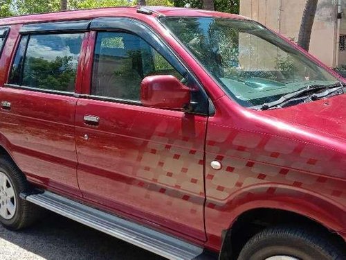 Chevrolet Tavera B2 8-Seater - BS III, 2012, Diesel MT in Dindigul