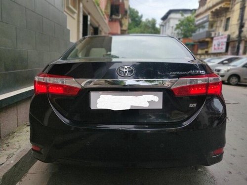 Toyota Corolla Altis 1.8 G 2016 MT for sale in Kolkata