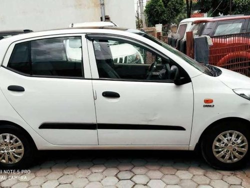 Hyundai i10 Magna 1.1 2015 MT for sale in Visakhapatnam