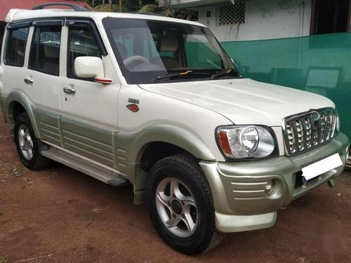 2006 Mahindra Scorpio SLX 2.6 Turbo 8 Str MT in Thrissur 