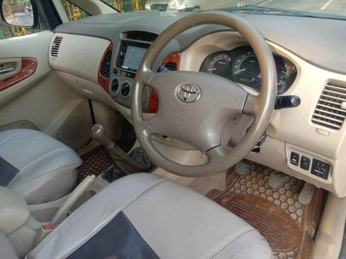 Used 2008 Toyota Innova 2004-2011 MT for sale in Agra